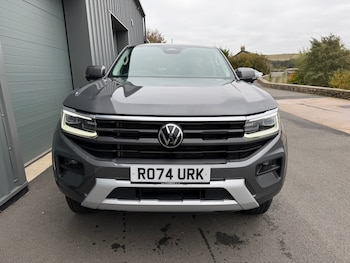 Used Volkswagen Amarok 2024 for sale - 76300575: Photo 4