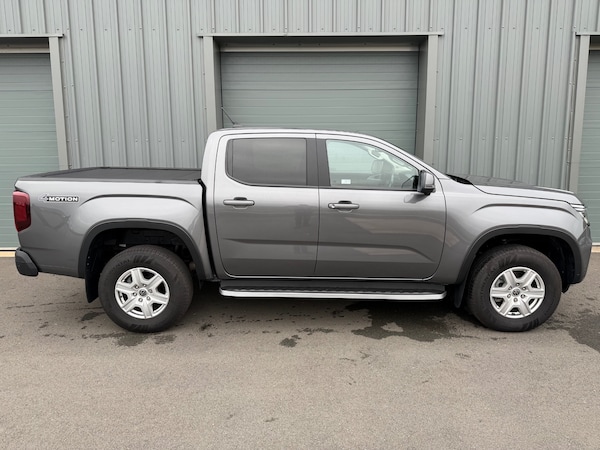 Used Volkswagen Amarok 2024 for sale - 76300575: Photo 6
