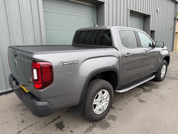 Used Volkswagen Amarok 2024 for sale - 76300575: Photo 7