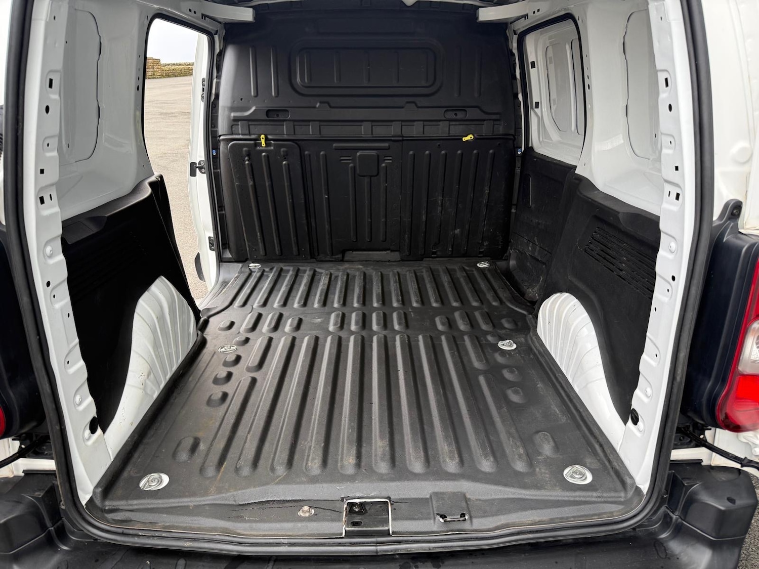 Used Toyota ProAce 2022 for sale - 77722494: Photo 15