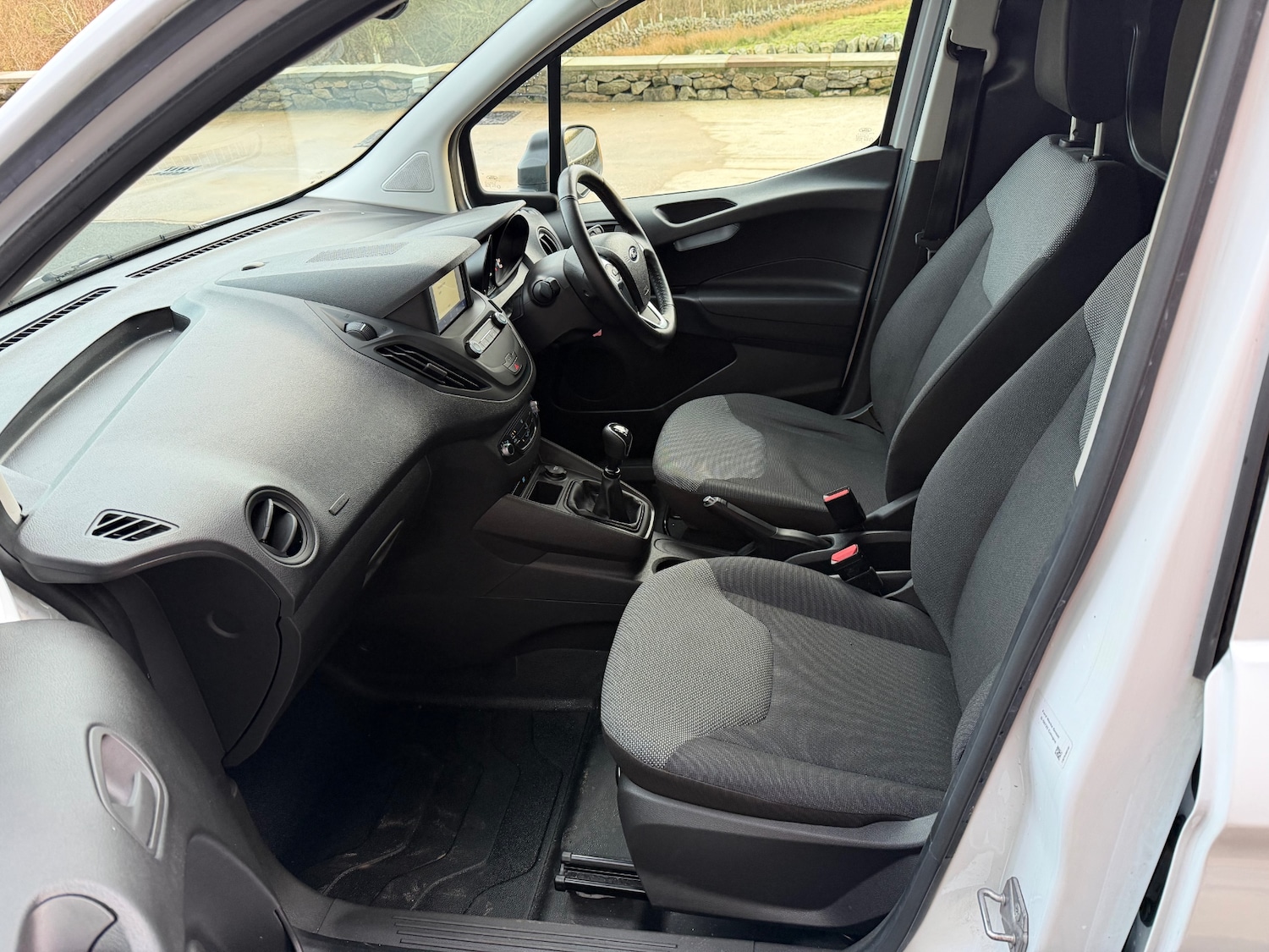 Used Ford Transit Courier 2022 for sale - 77046474: Photo 10