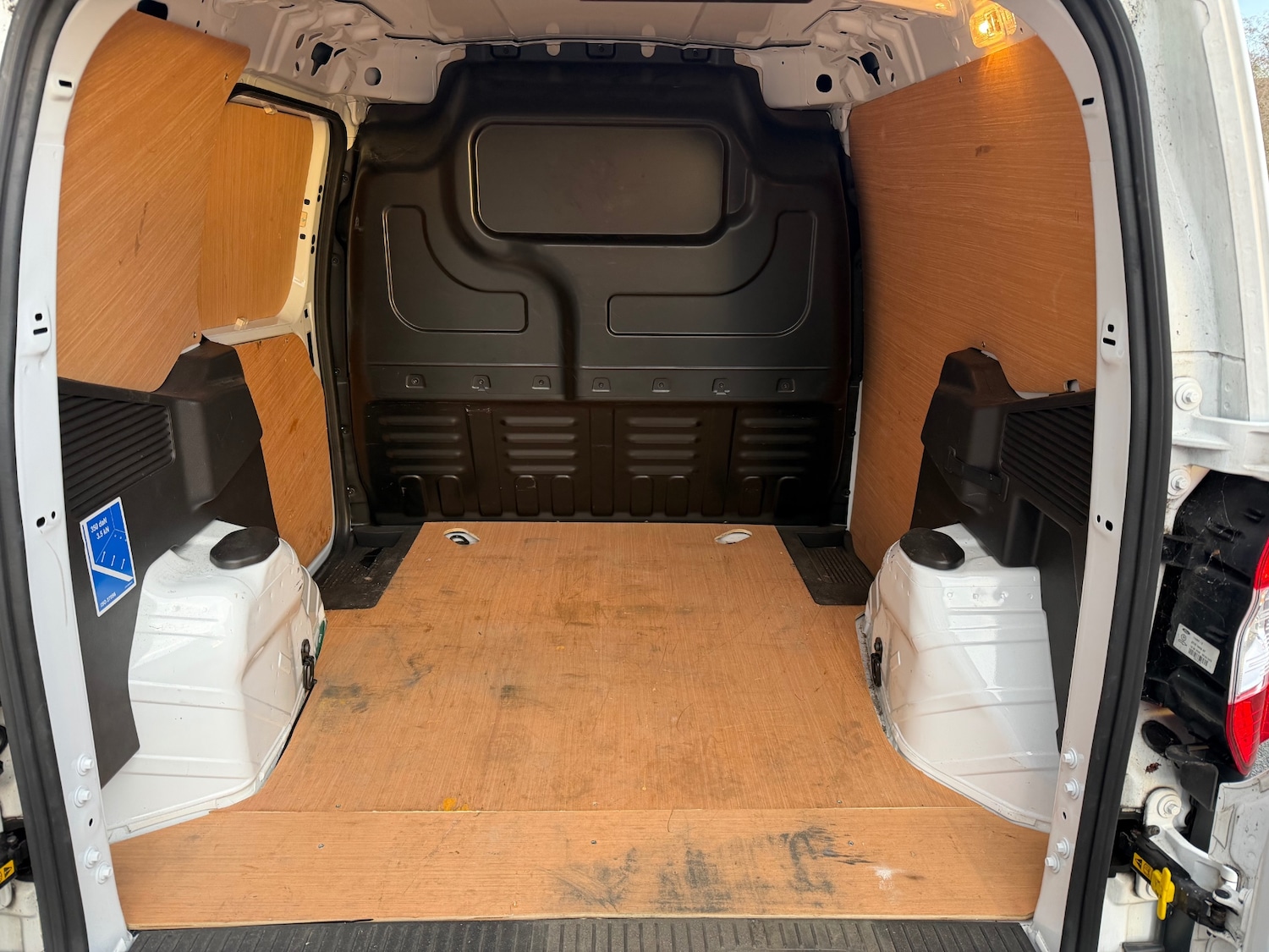 Used Ford Transit Courier 2022 for sale - 77046474: Photo 16