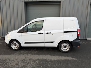 Used Ford Transit Courier 2022 for sale - 77046474: Photo