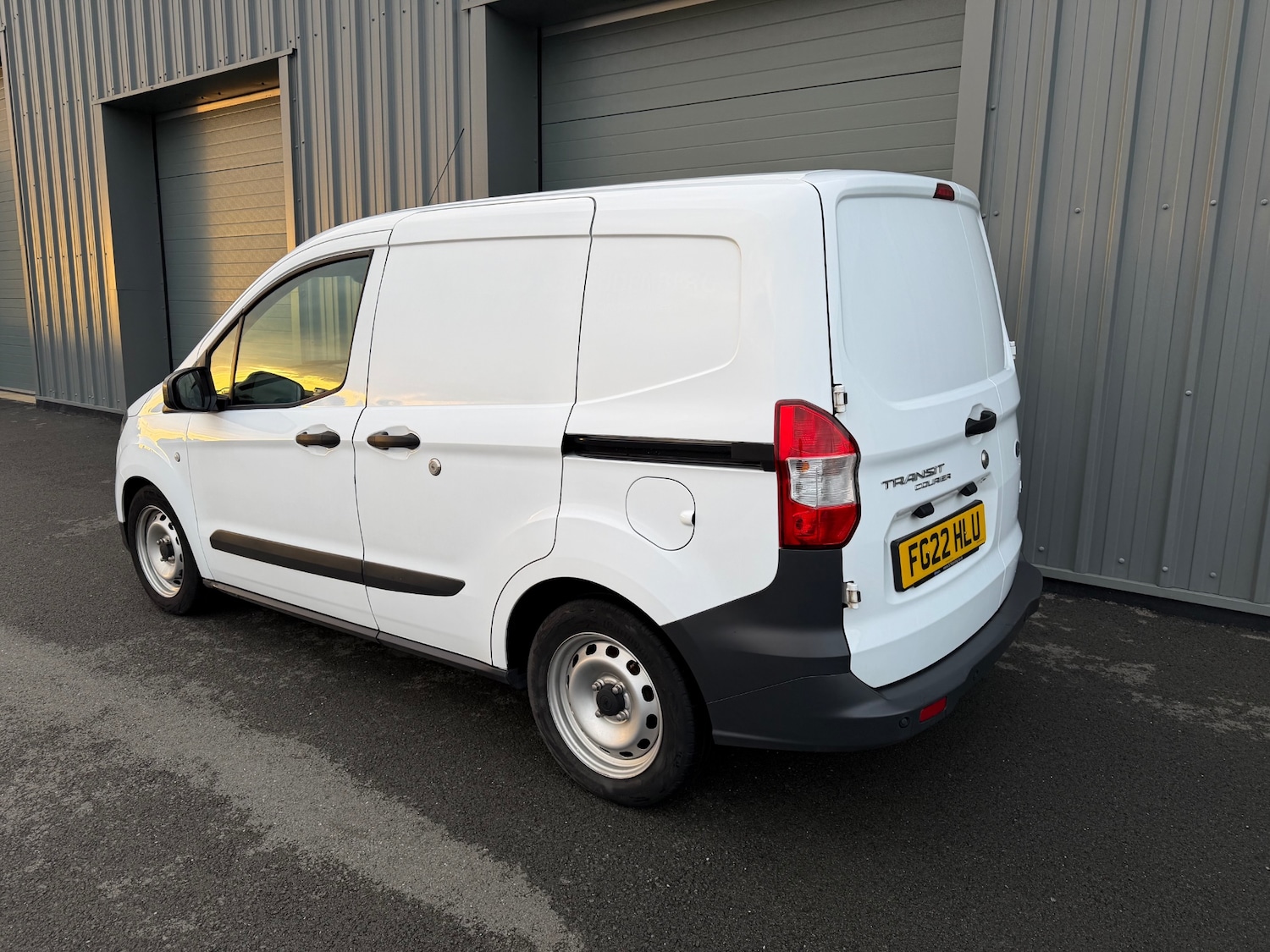Used Ford Transit Courier 2022 for sale - 77046474: Photo 3