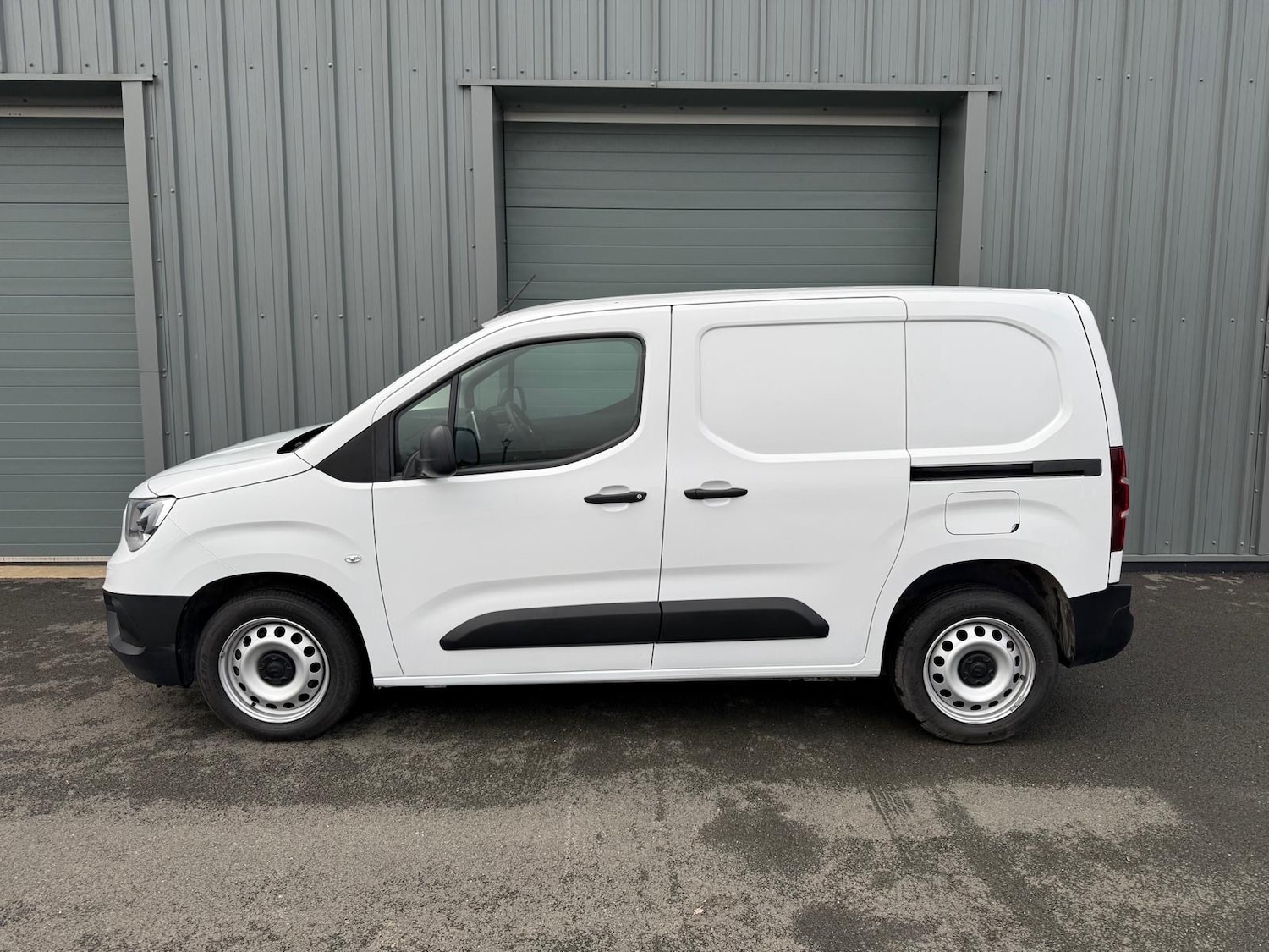Used Vauxhall Combo 2022 for sale - 77722249: Photo 2