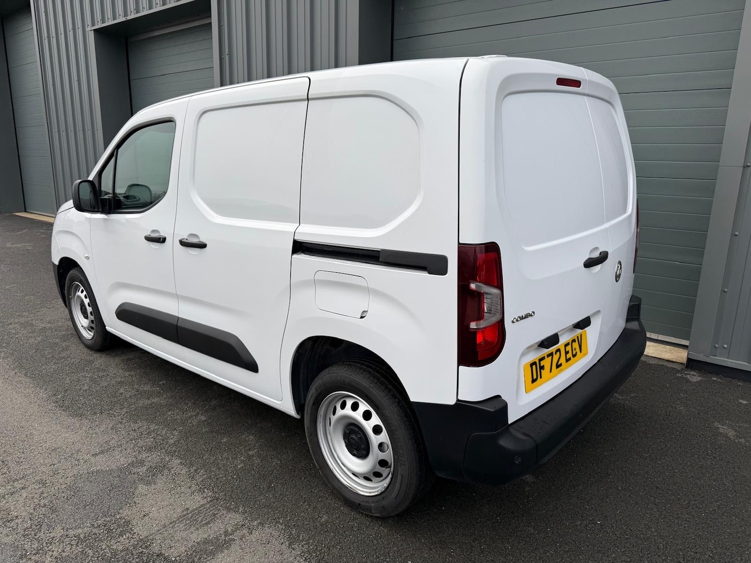 Used Vauxhall Combo 2022 for sale - 77722249: Photo 3