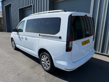 Used Ford Tourneo Connect 2024 for sale - 78365215: Photo