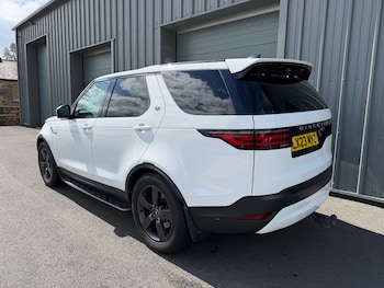 Used Land Rover Discovery 2023 for sale - 78782829: Photo