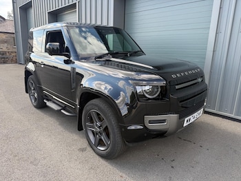 Used Land Rover Defender 2024 for sale - 79463704: Photo