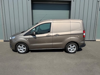 Used Ford Transit Courier 2023 for sale - 79491025: Photo