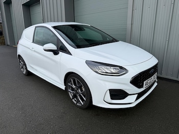 Used Ford Fiesta 2022 for sale - 77532363: Photo