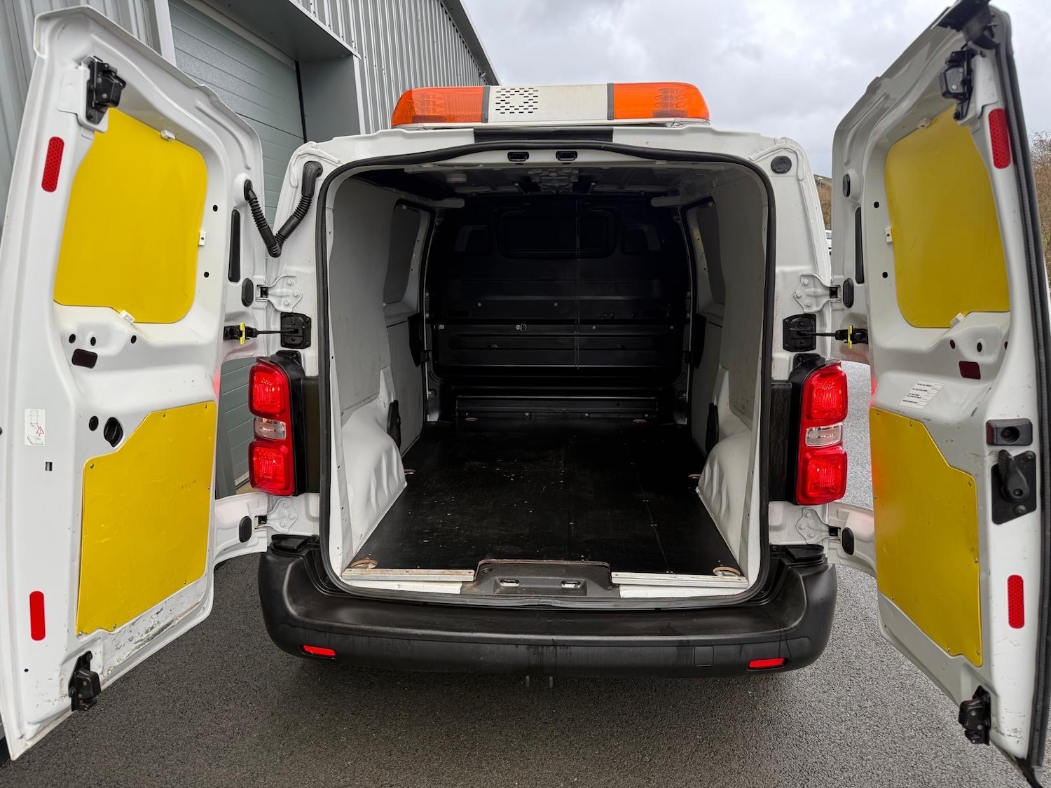 Used Citroen Dispatch 2022 for sale - 77244738: Photo 15