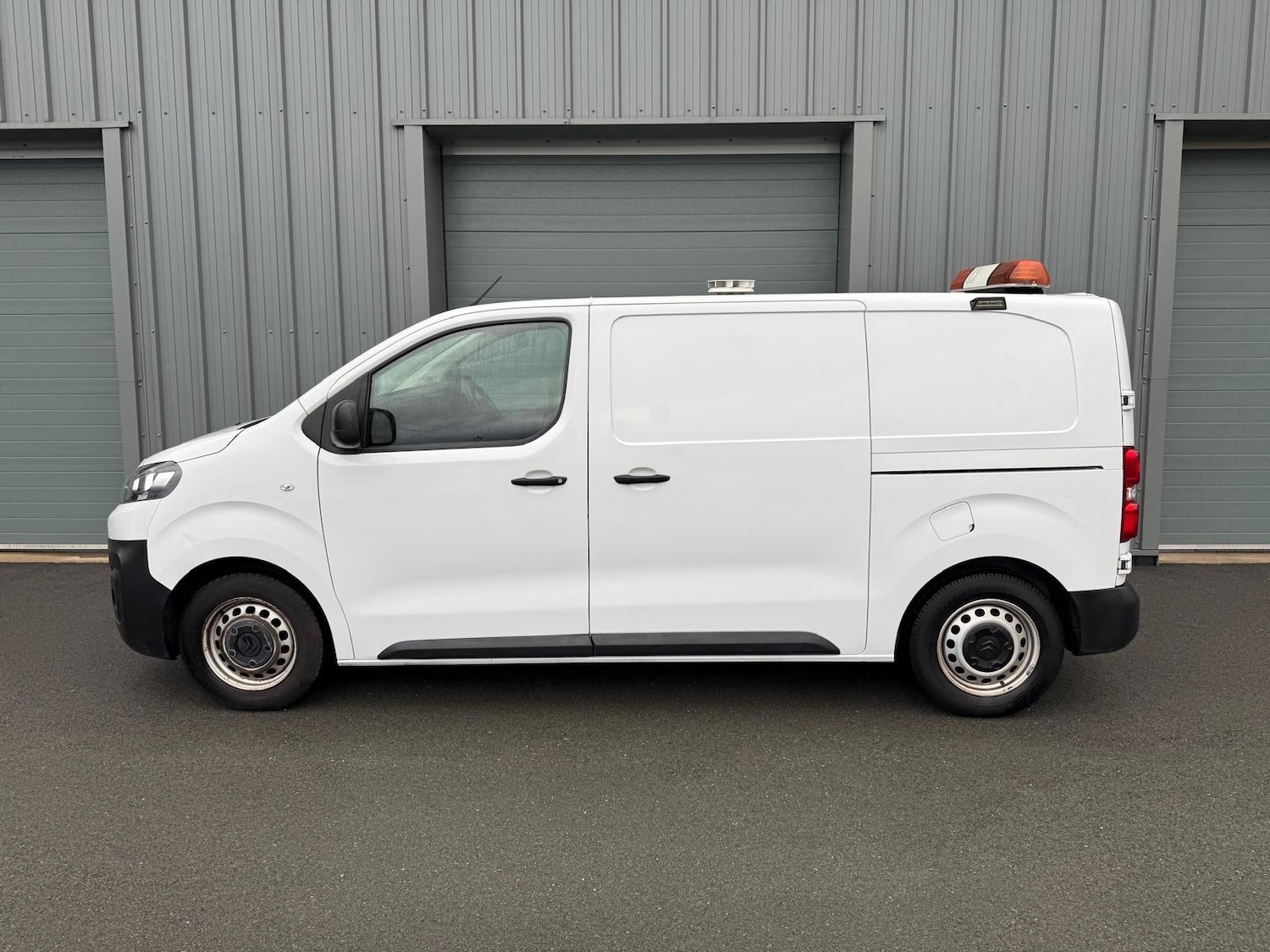 Used Citroen Dispatch 2022 for sale - 77244738: Photo 2