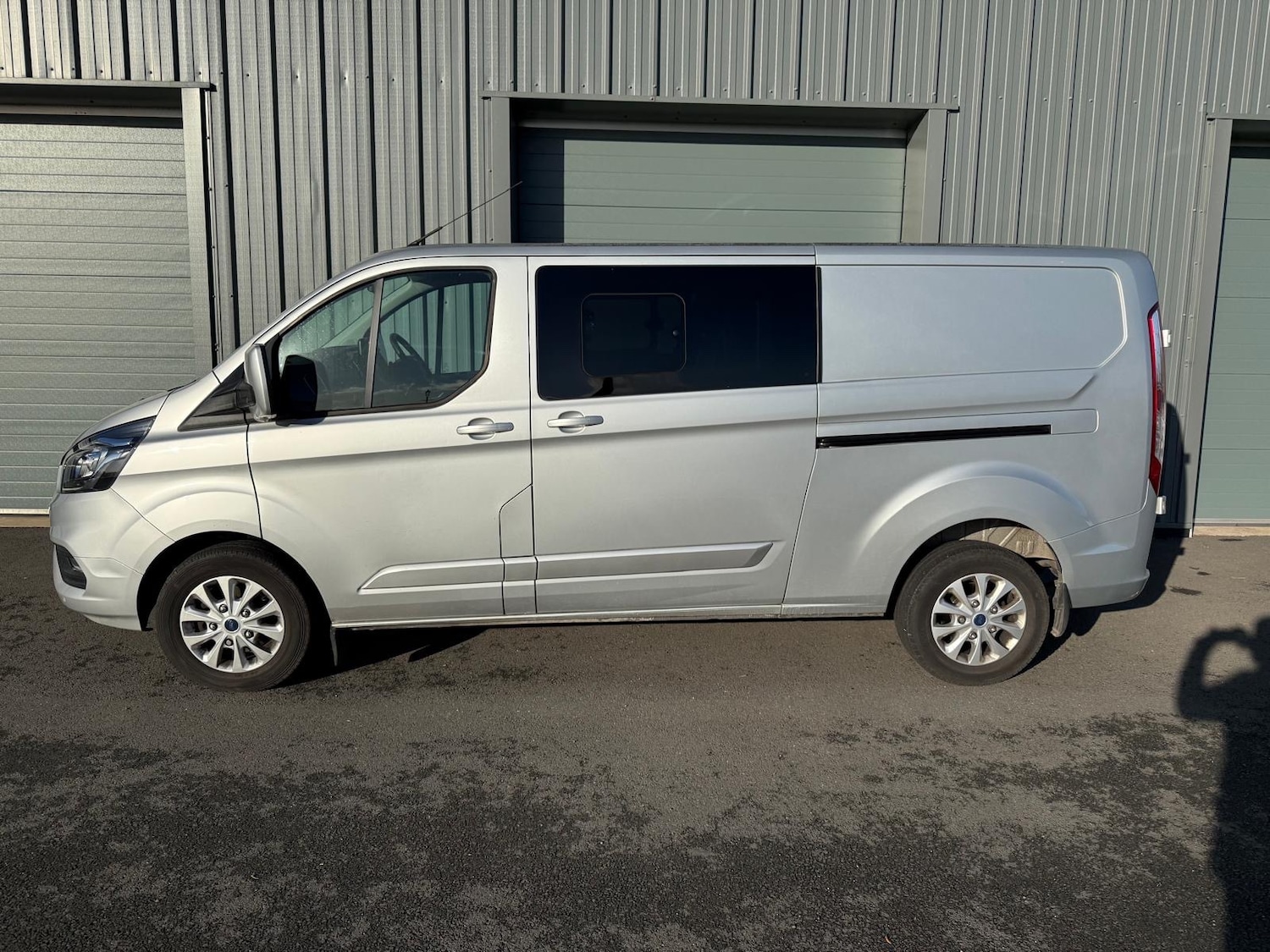 Used Ford Transit Custom 2023 for sale - 76738339: Photo 2