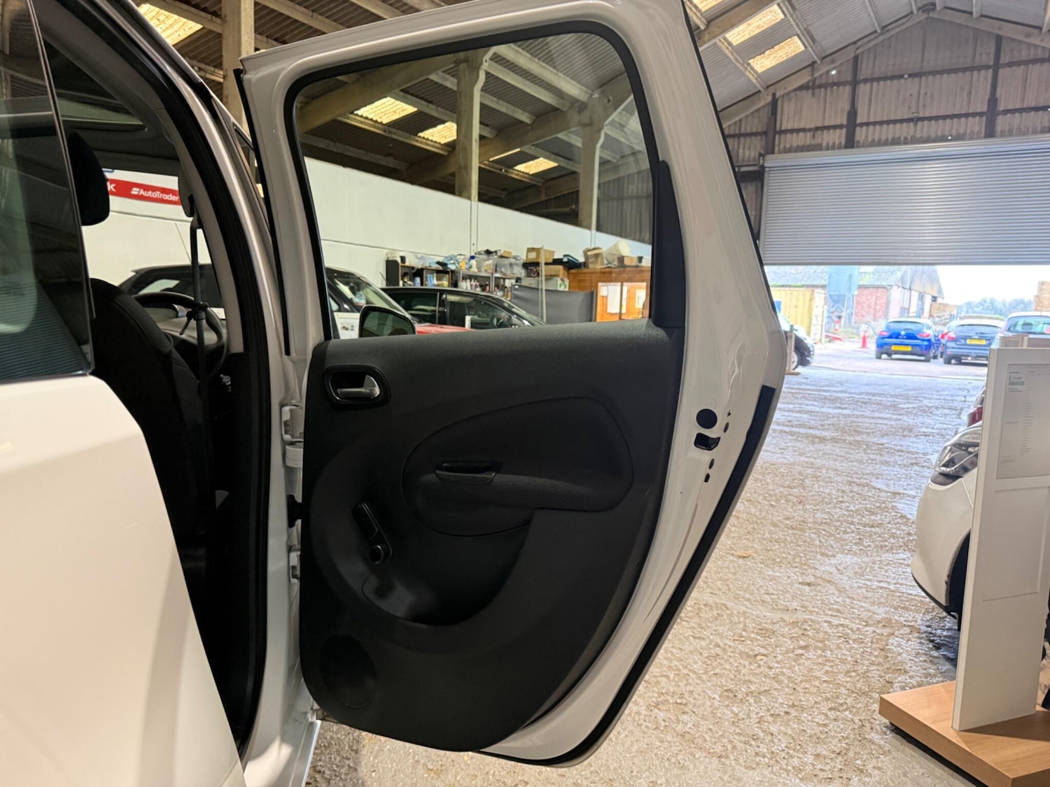 Used Citroen C3 Picasso 2014 for sale - 76965461: Photo 14