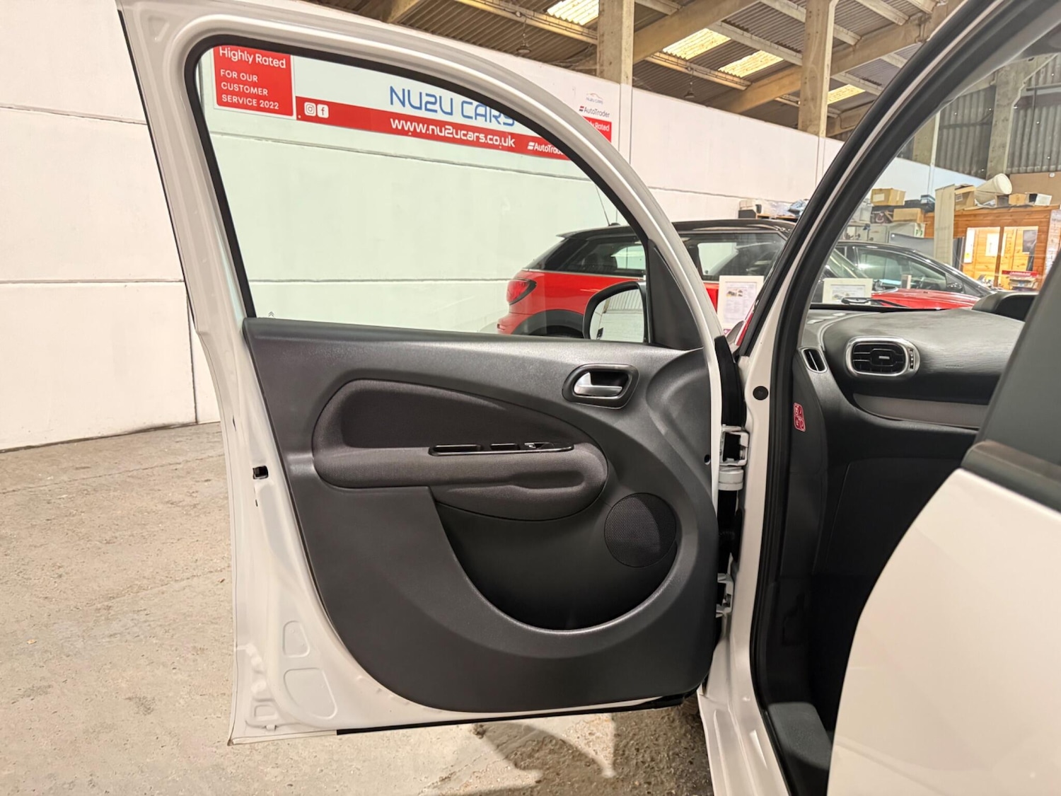 Used Citroen C3 Picasso 2014 for sale - 76965461: Photo 21