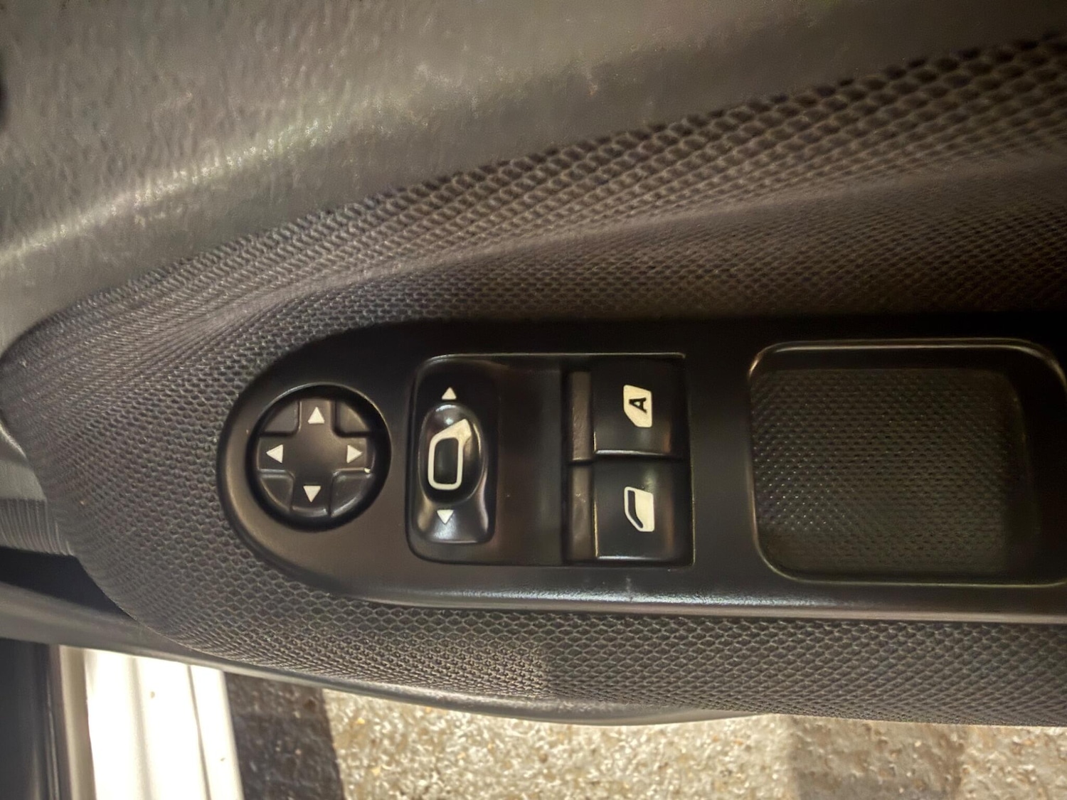 Used Citroen C3 Picasso 2014 for sale - 76965461: Photo 24