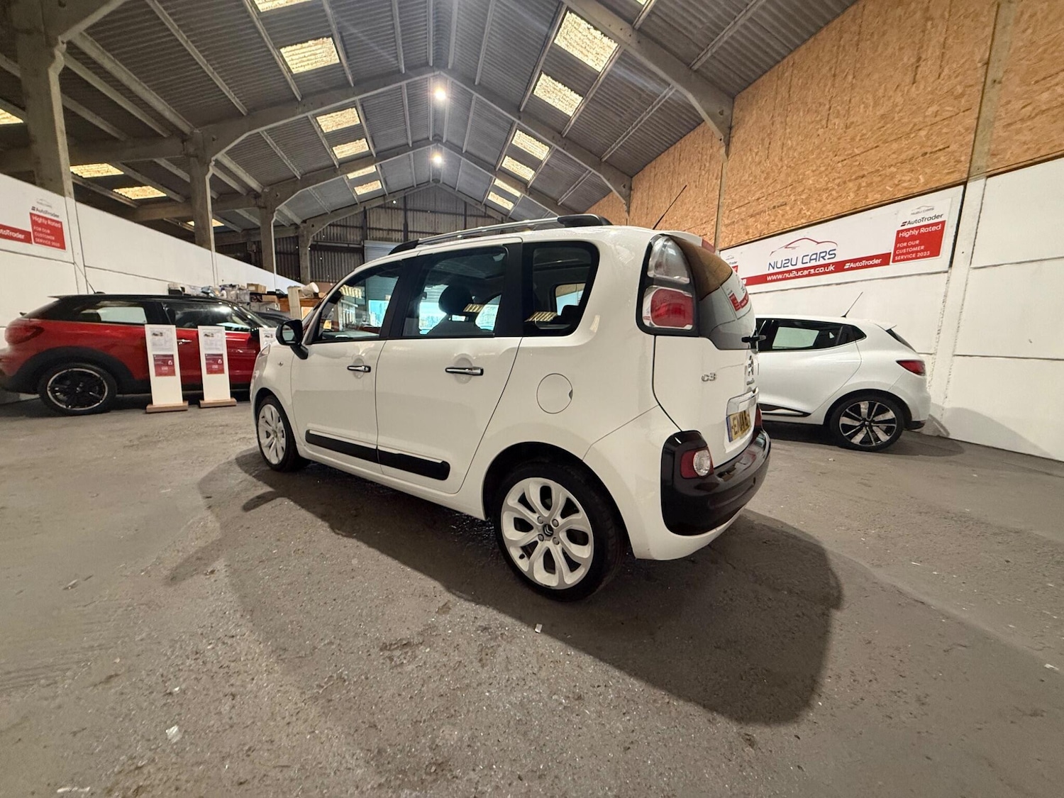 Used Citroen C3 Picasso 2014 for sale - 76965461: Photo 5