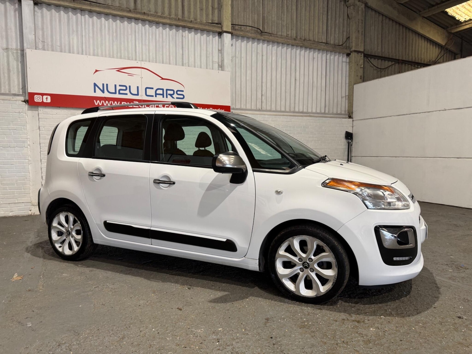 Used Citroen C3 Picasso 2014 for sale - 76965461: Photo 9