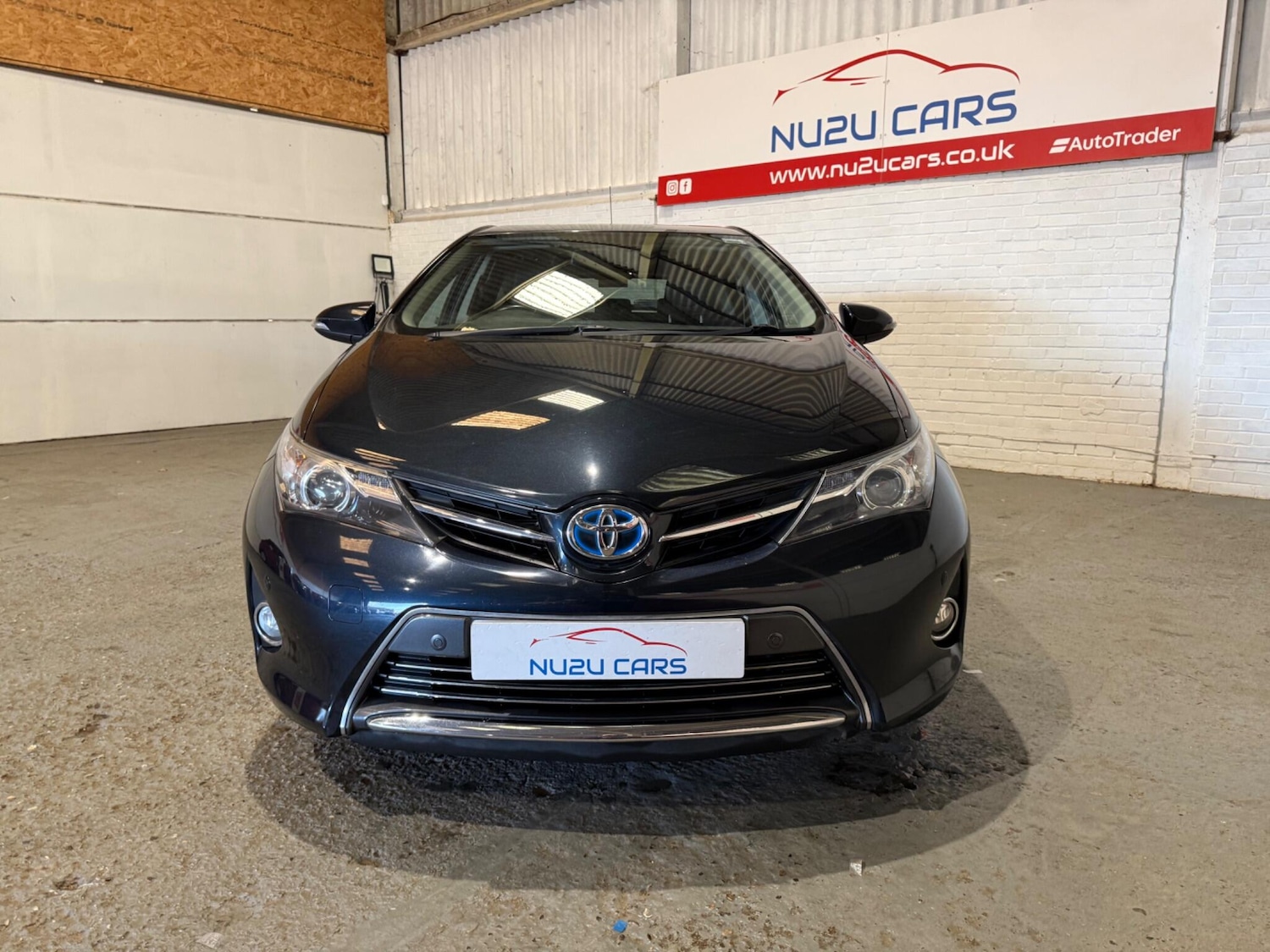 Used Toyota Auris 2013 for sale - 77467965: Photo 2
