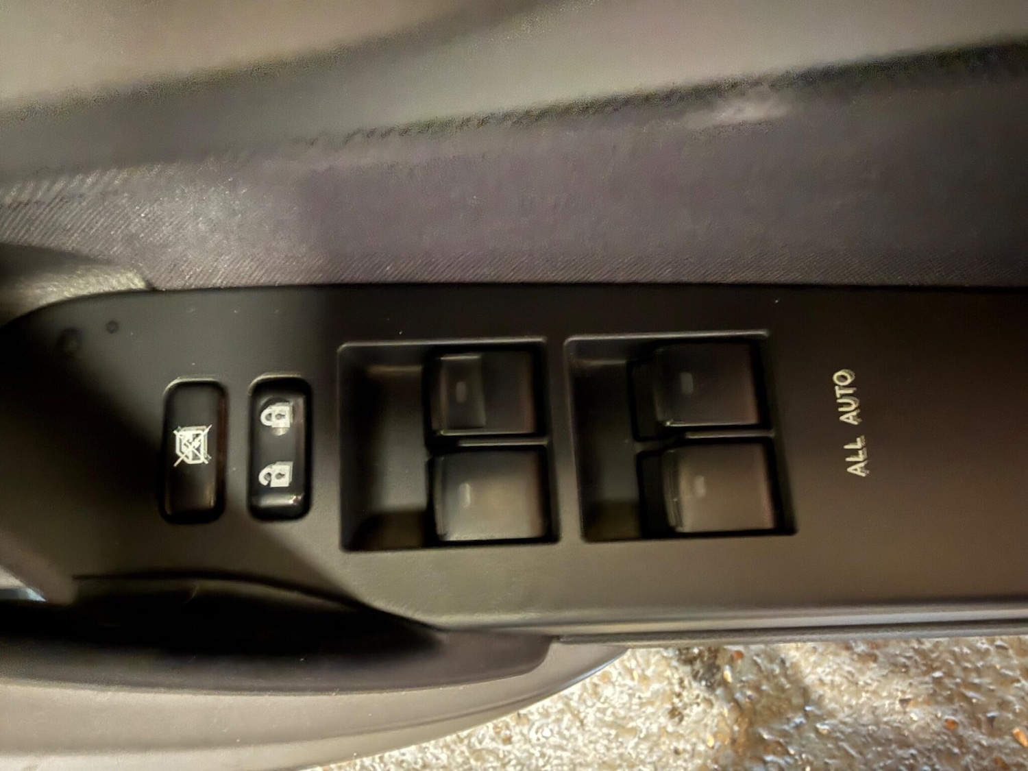 Used Toyota Auris 2013 for sale - 77467965: Photo 26