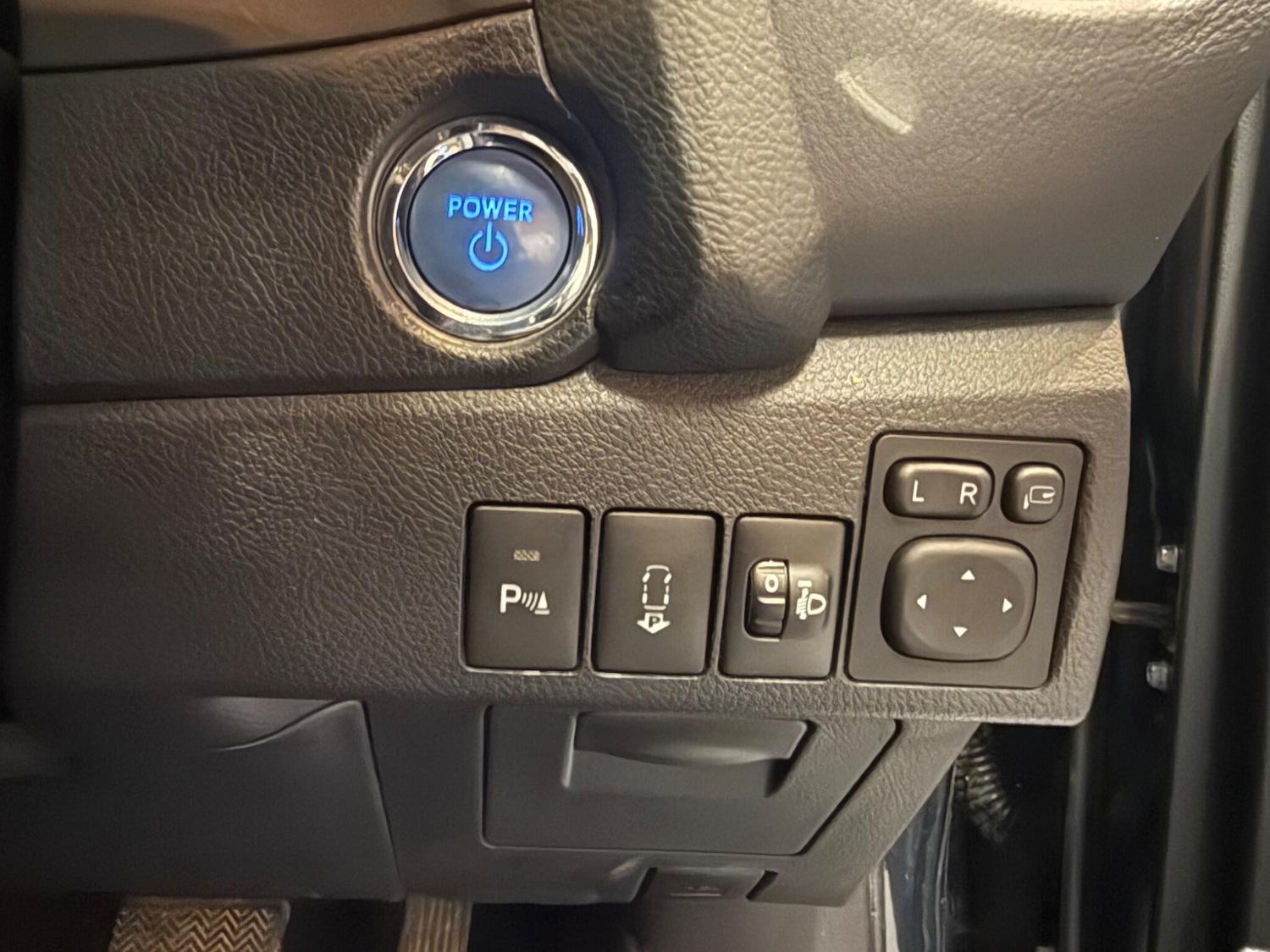 Used Toyota Auris 2013 for sale - 77467965: Photo 29