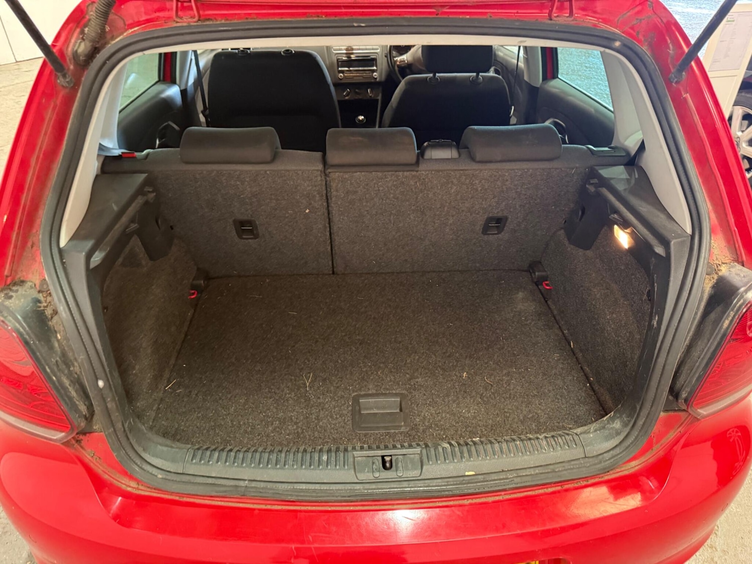 Used Volkswagen Polo 2014 for sale - 77768165: Photo 12