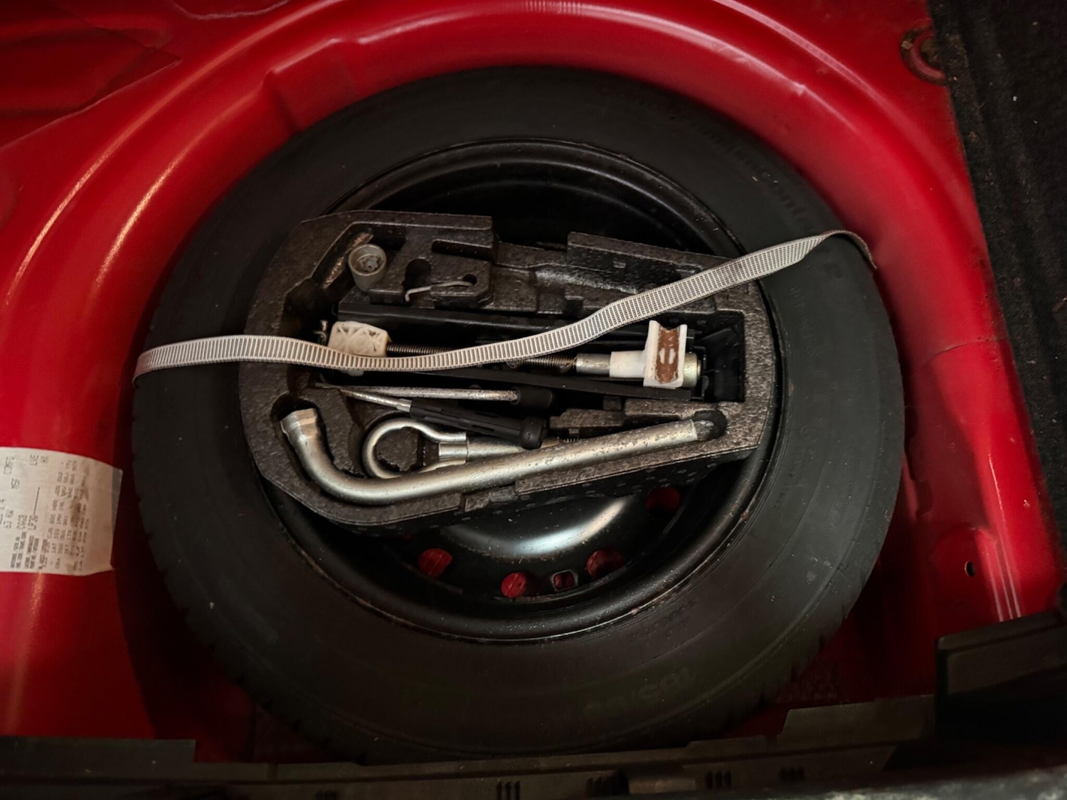 Used Volkswagen Polo 2014 for sale - 77768165: Photo 13