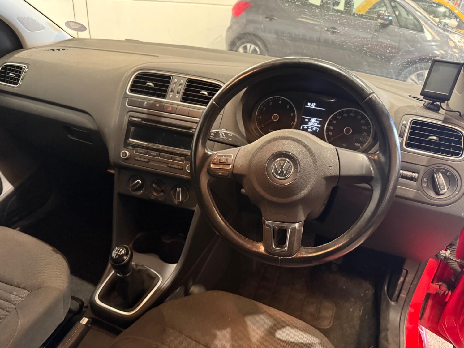 Used Volkswagen Polo 2014 for sale - 77768165: Photo 9