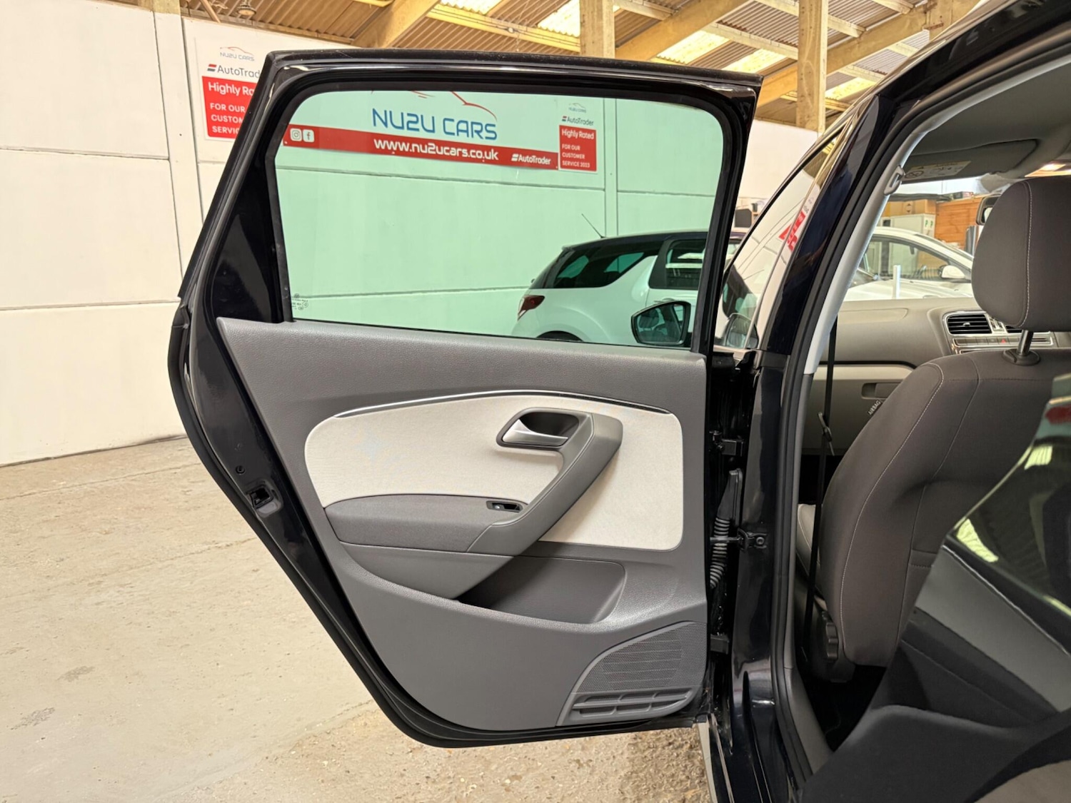 Used Volkswagen Polo 2015 for sale - 76832086: Photo 15