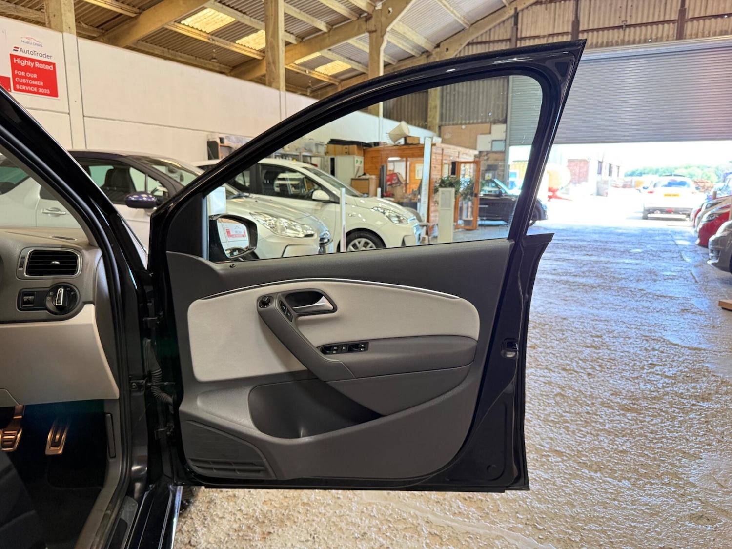 Used Volkswagen Polo 2015 for sale - 76832086: Photo 20