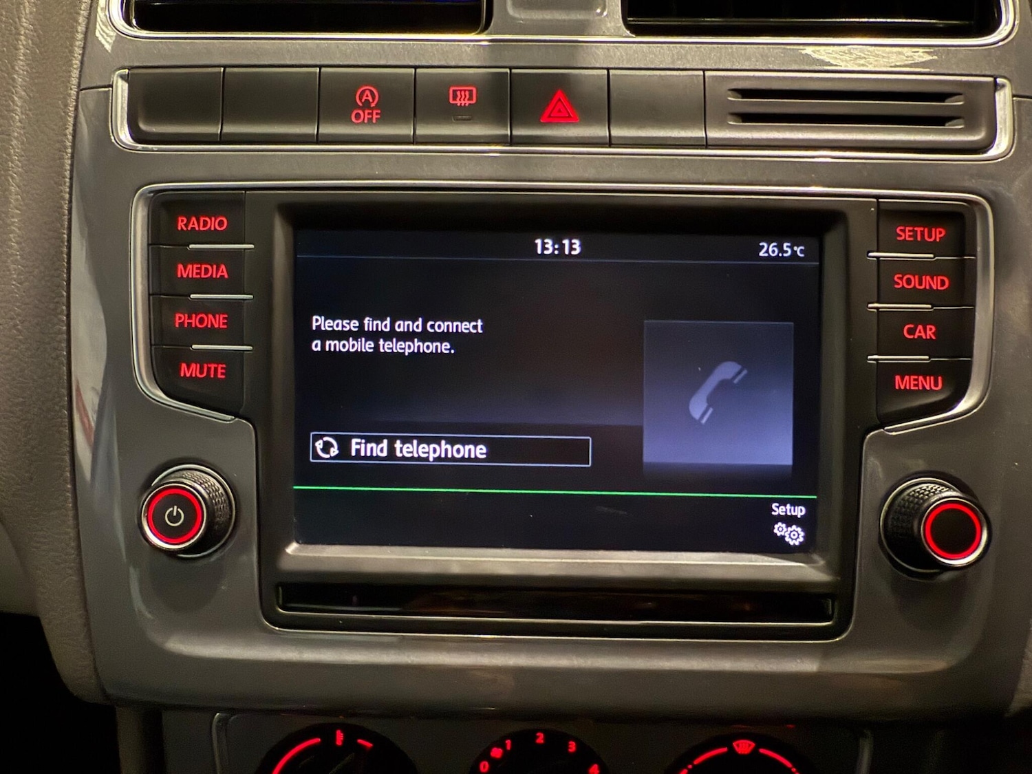 Used Volkswagen Polo 2015 for sale - 76832086: Photo 33