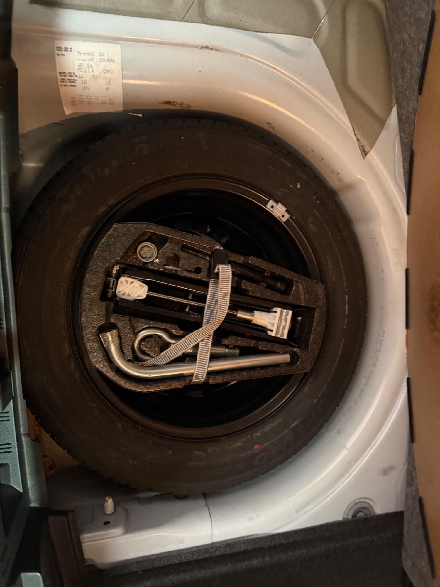 Used Volkswagen Polo 2013 for sale - 76832444: Photo 17