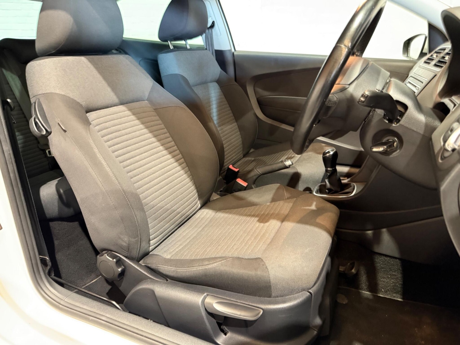 Used Volkswagen Polo 2013 for sale - 76832444: Photo 26