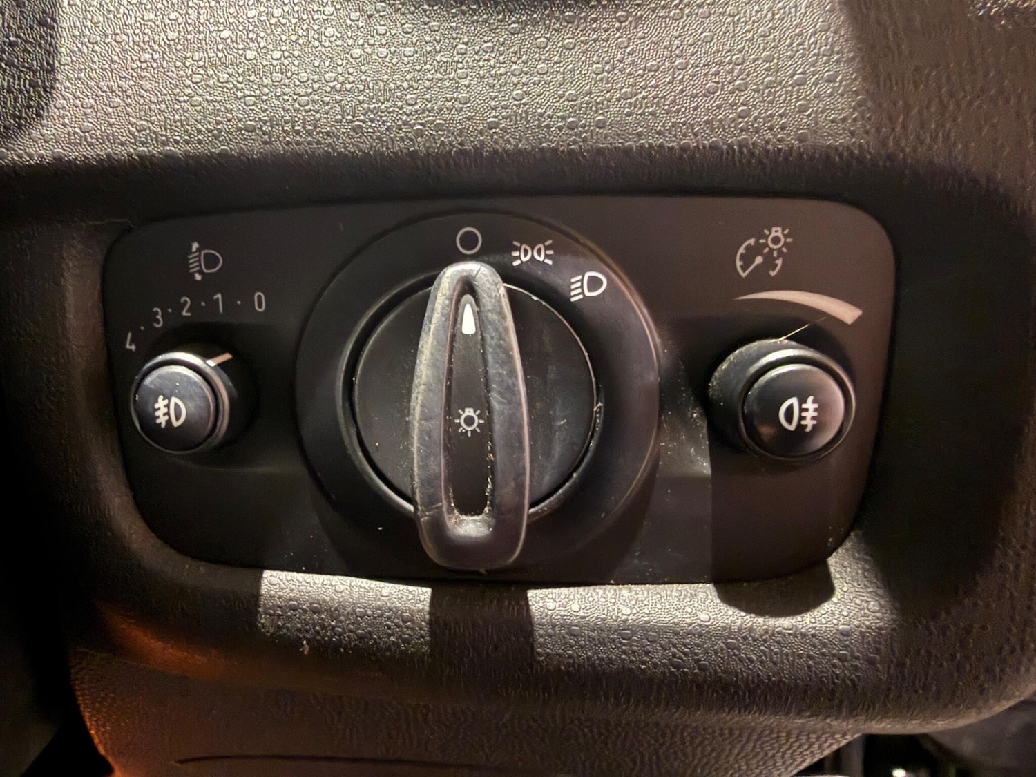 Used Ford Fiesta for sale - 77191181: Photo 25