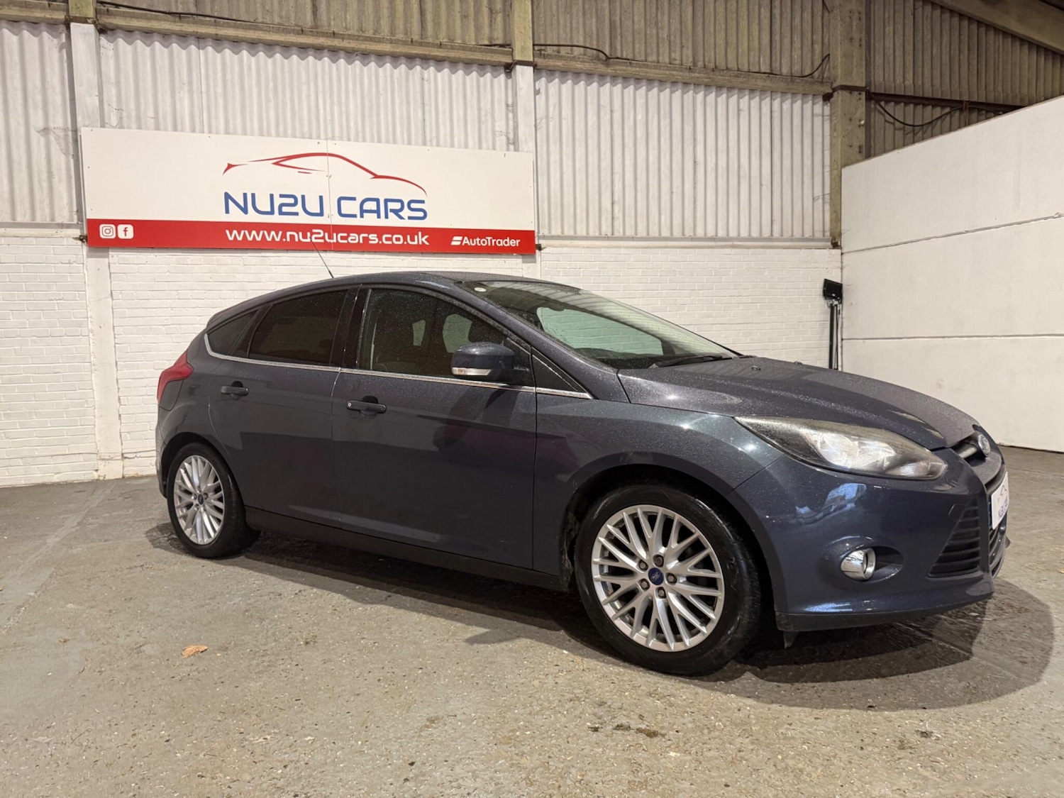 Used Ford Focus 2011 for sale - 76865345: Photo 10