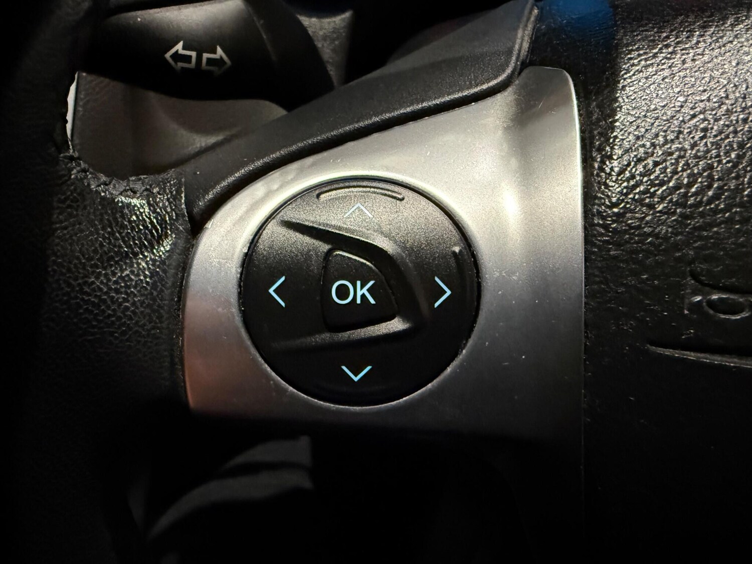 Used Ford Focus 2011 for sale - 76865345: Photo 33