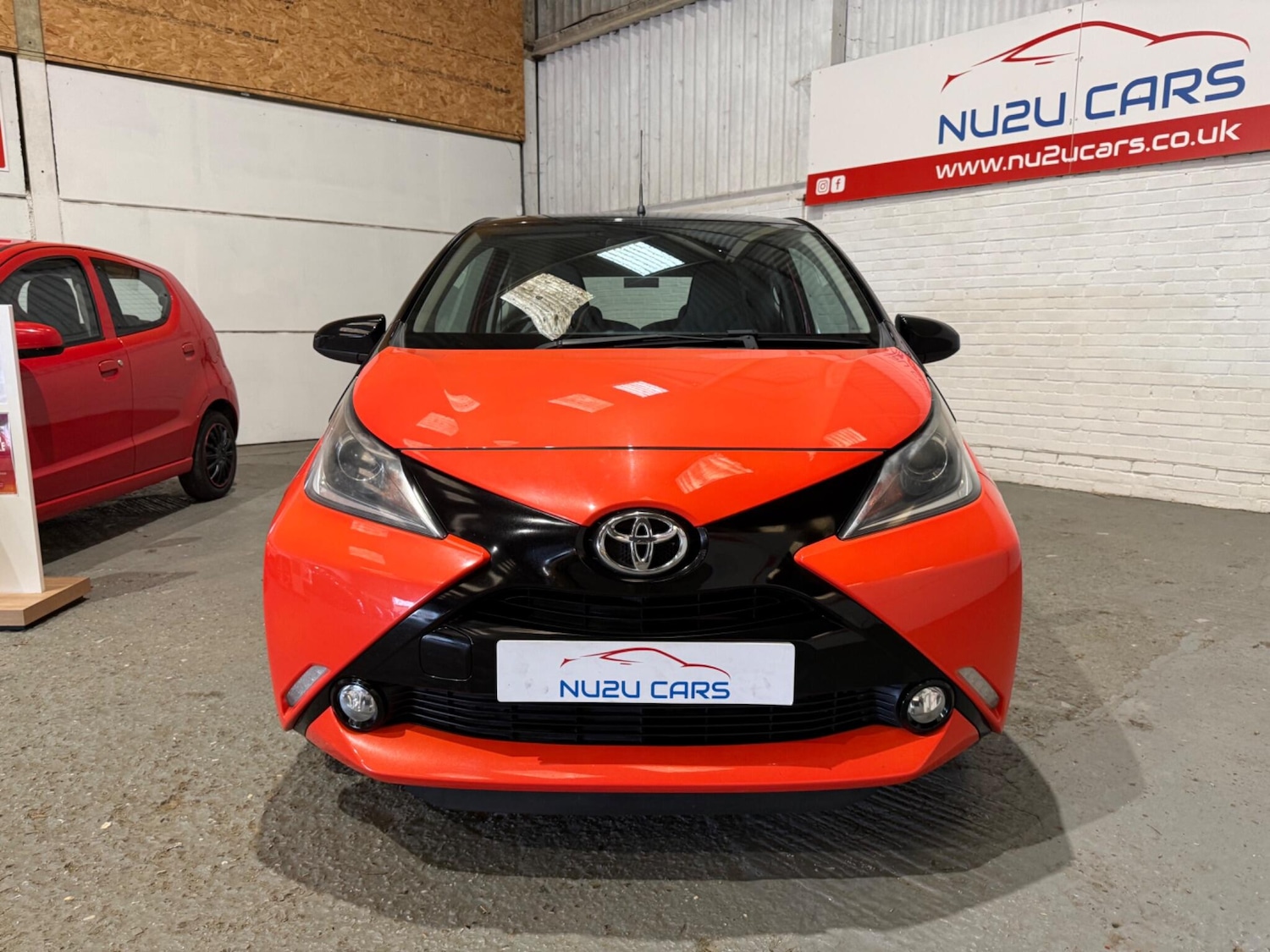 Used Toyota AYGO for sale - 77586887: Photo 2