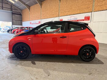 Used Toyota AYGO 2015 for sale - 77586887: Photo