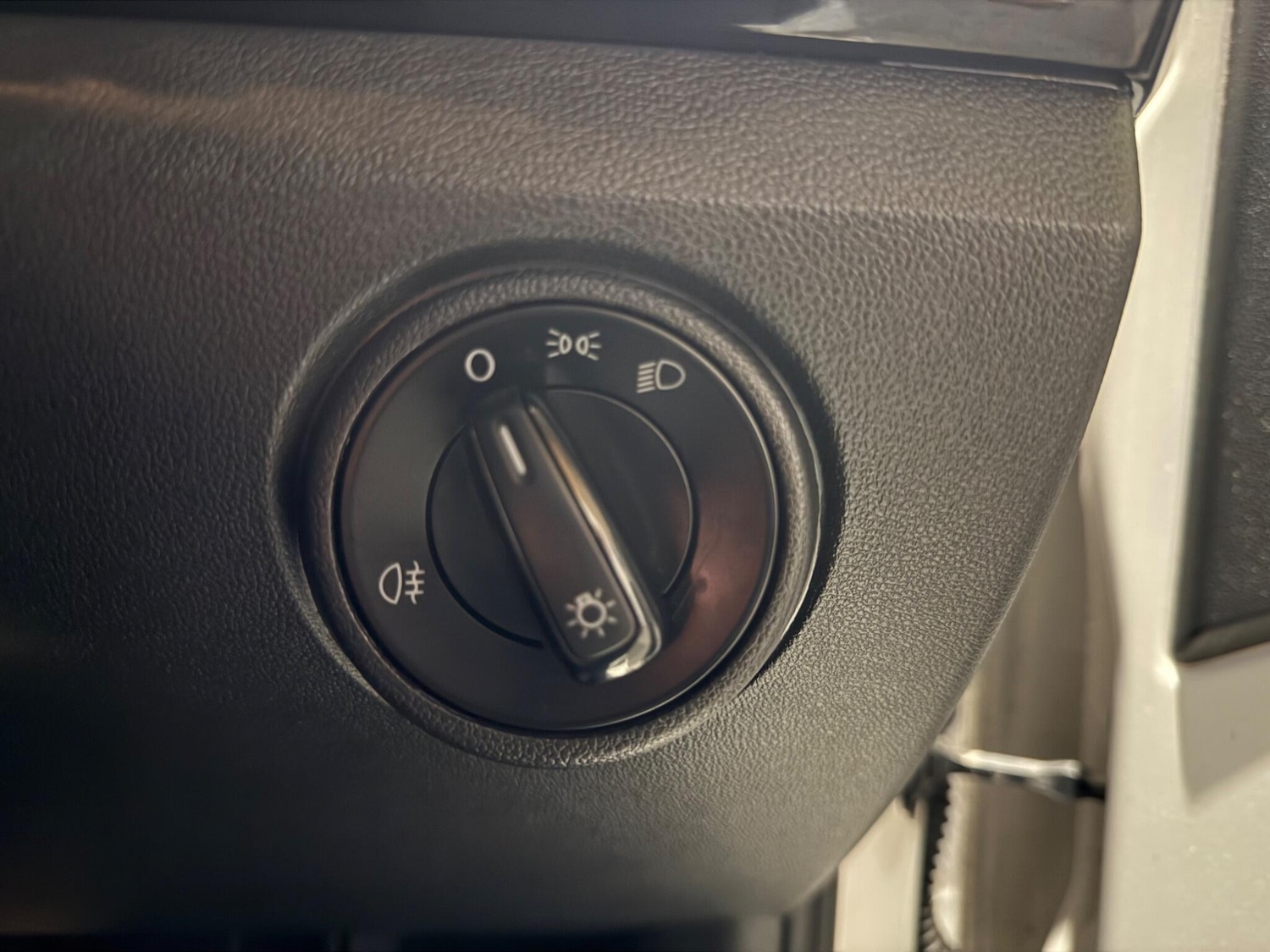 Used Volkswagen up! 2014 for sale - 77155596: Photo 26