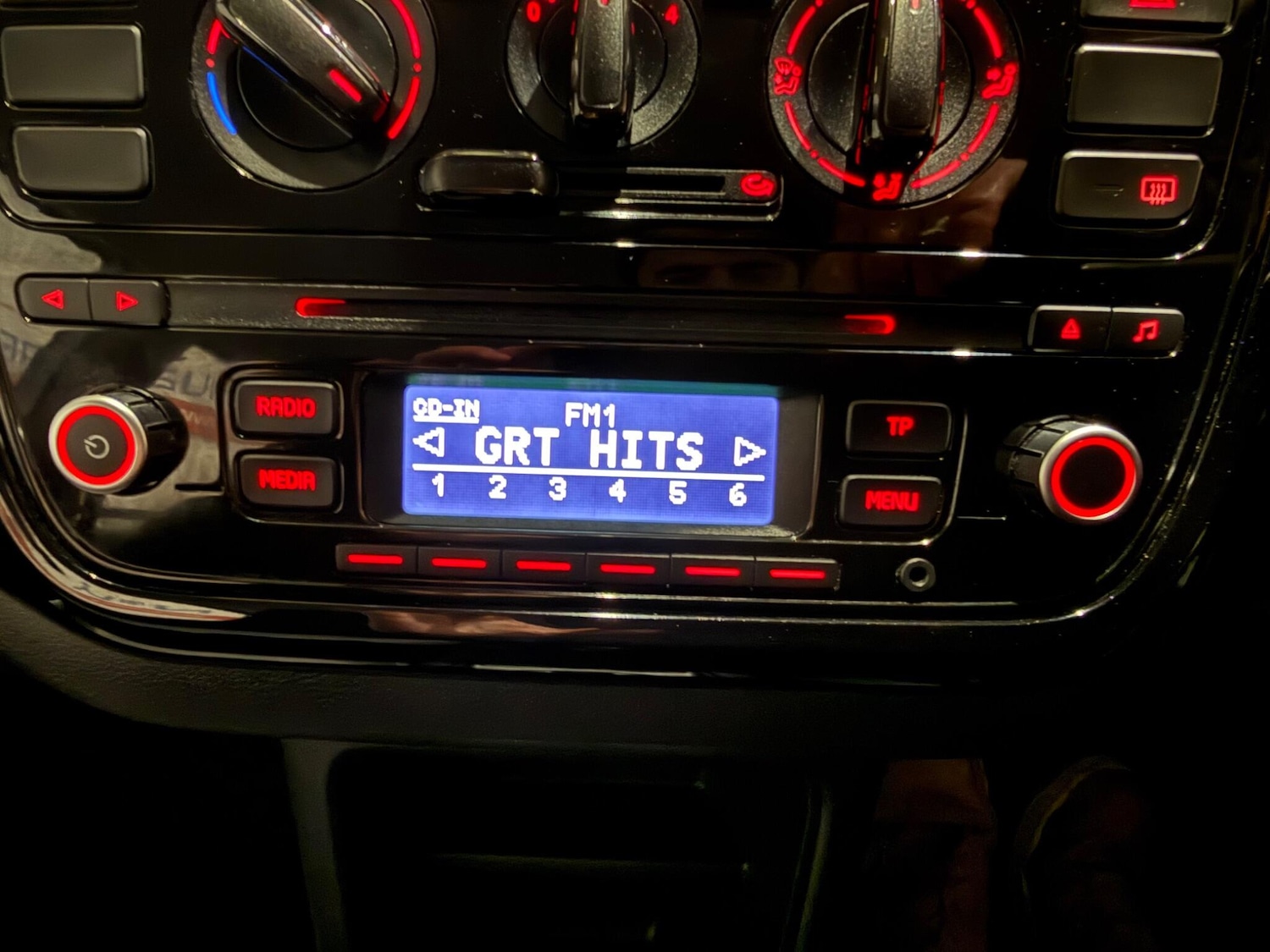 Used Volkswagen up! 2014 for sale - 77155596: Photo 34