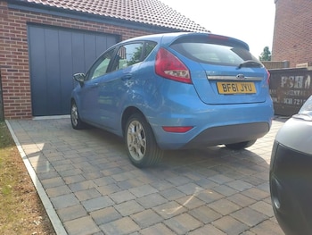 Used Ford Fiesta 2011 for sale - 78842965: Photo