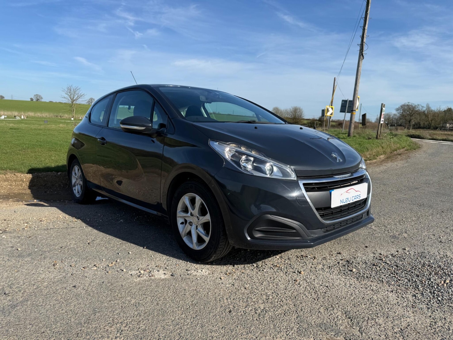 Used Peugeot 208 2017 for sale - 77723241: Photo 38