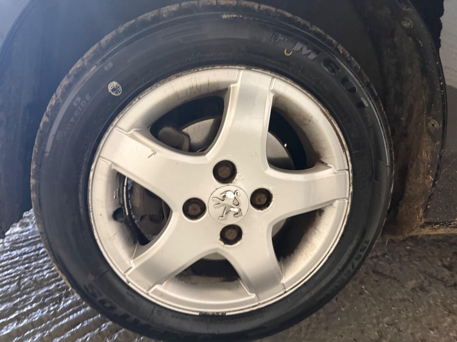 Used Peugeot 107 2011 for sale - 77291143: Photo 12