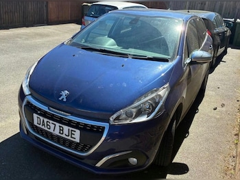 Used Peugeot 208 2017 for sale - 78562184: Photo