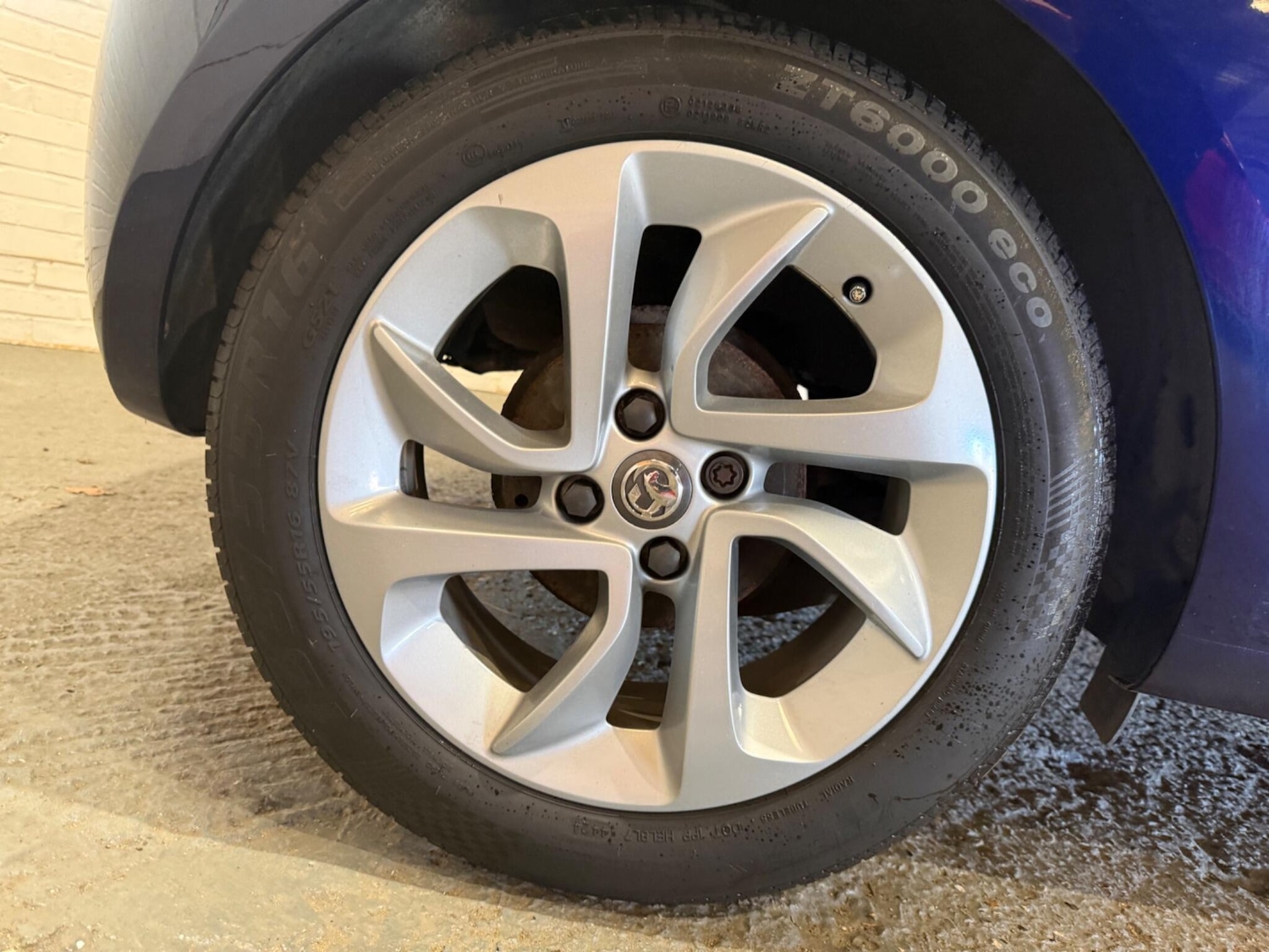 Used Vauxhall ADAM 2013 for sale - 78072083: Photo 11