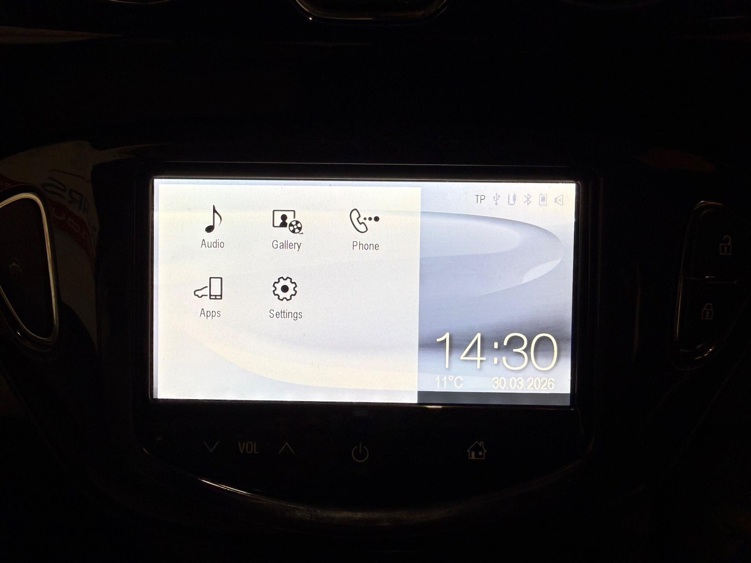 Used Vauxhall ADAM 2013 for sale - 78072083: Photo 35