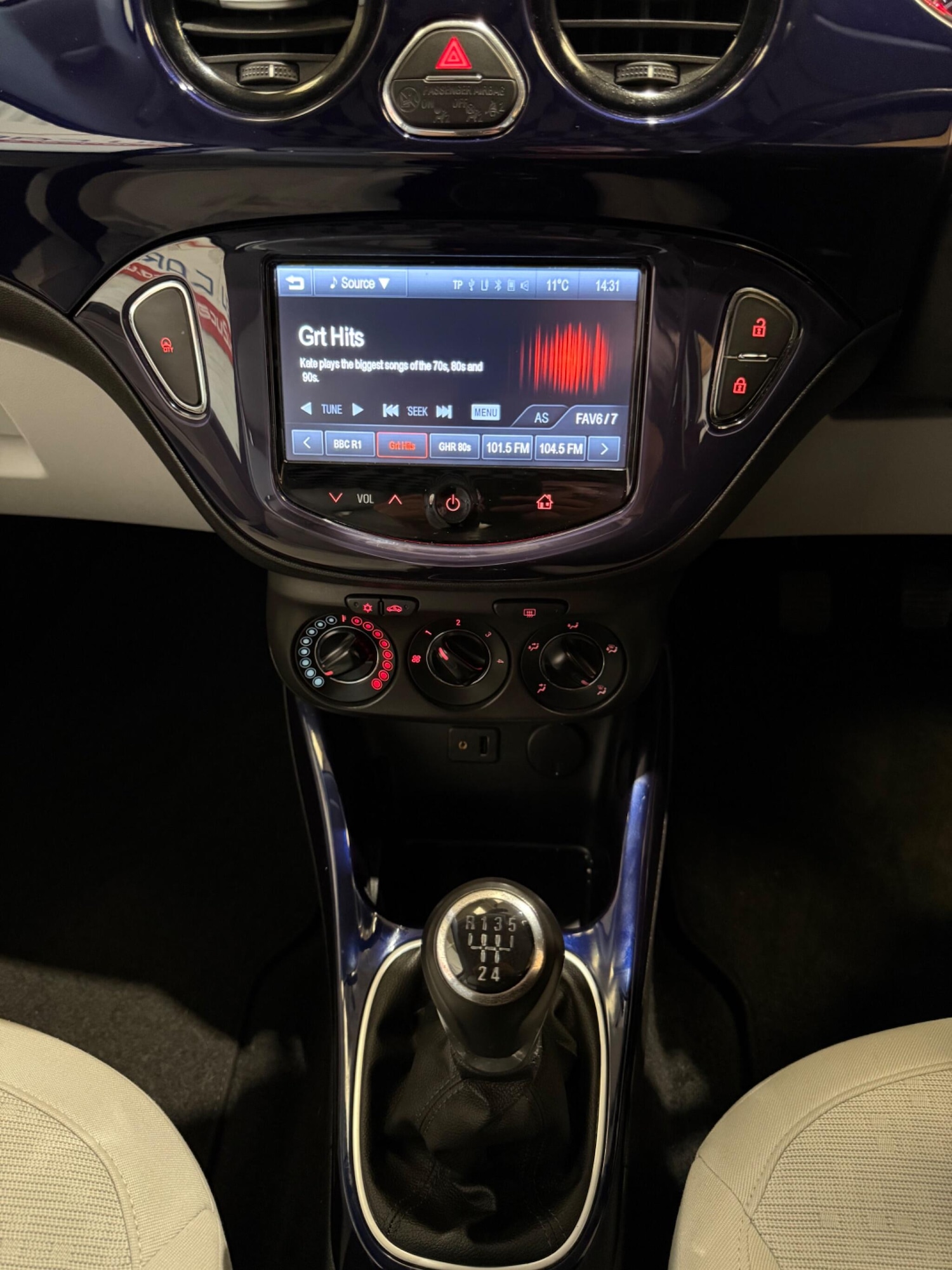 Used Vauxhall ADAM 2013 for sale - 78072083: Photo 38