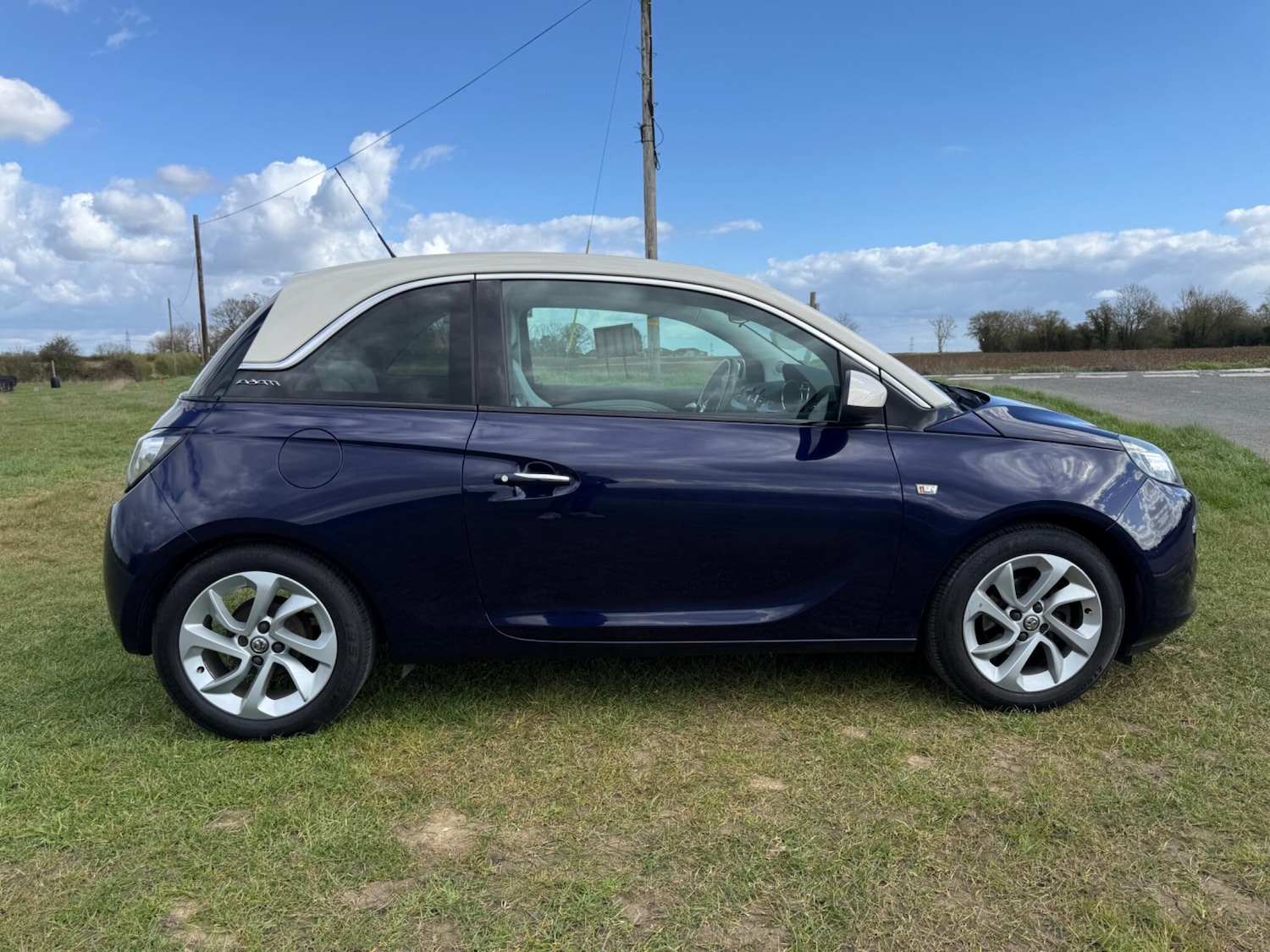 Used Vauxhall ADAM 2013 for sale - 78072083: Photo 47