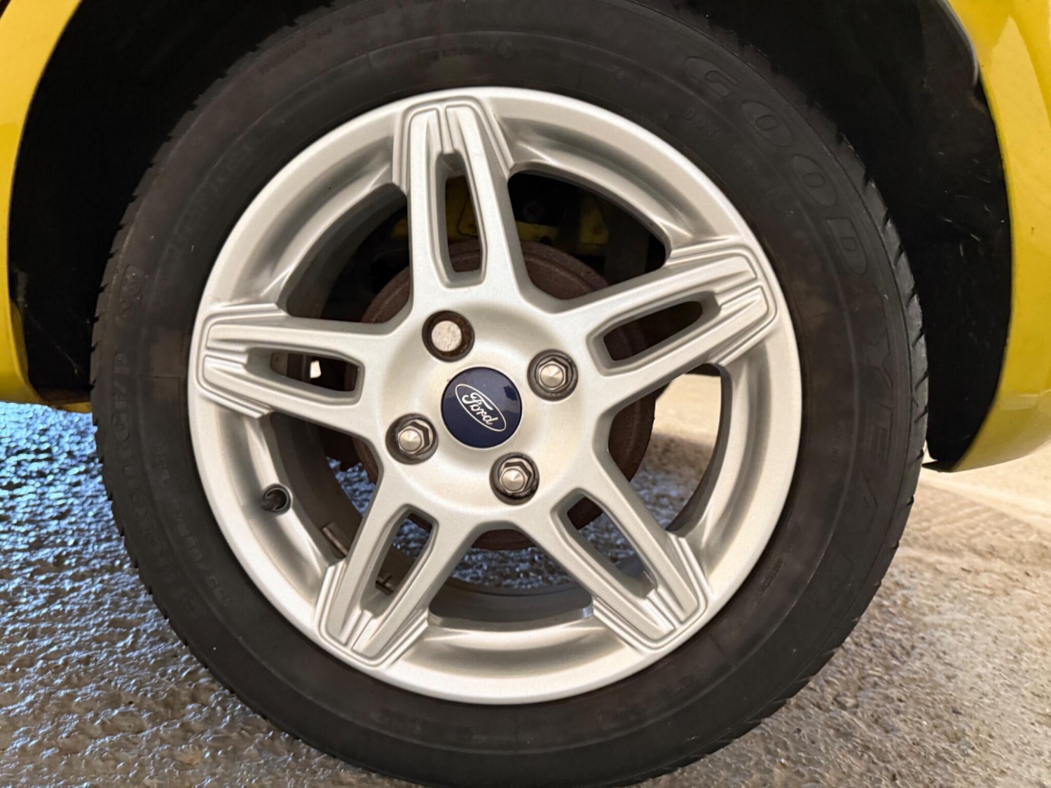 Used Ford Fiesta 2013 for sale - 76832569: Photo 11